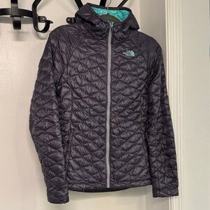 The North Face Thermoball Grey and Aqua Quilted Hooded Jacket S